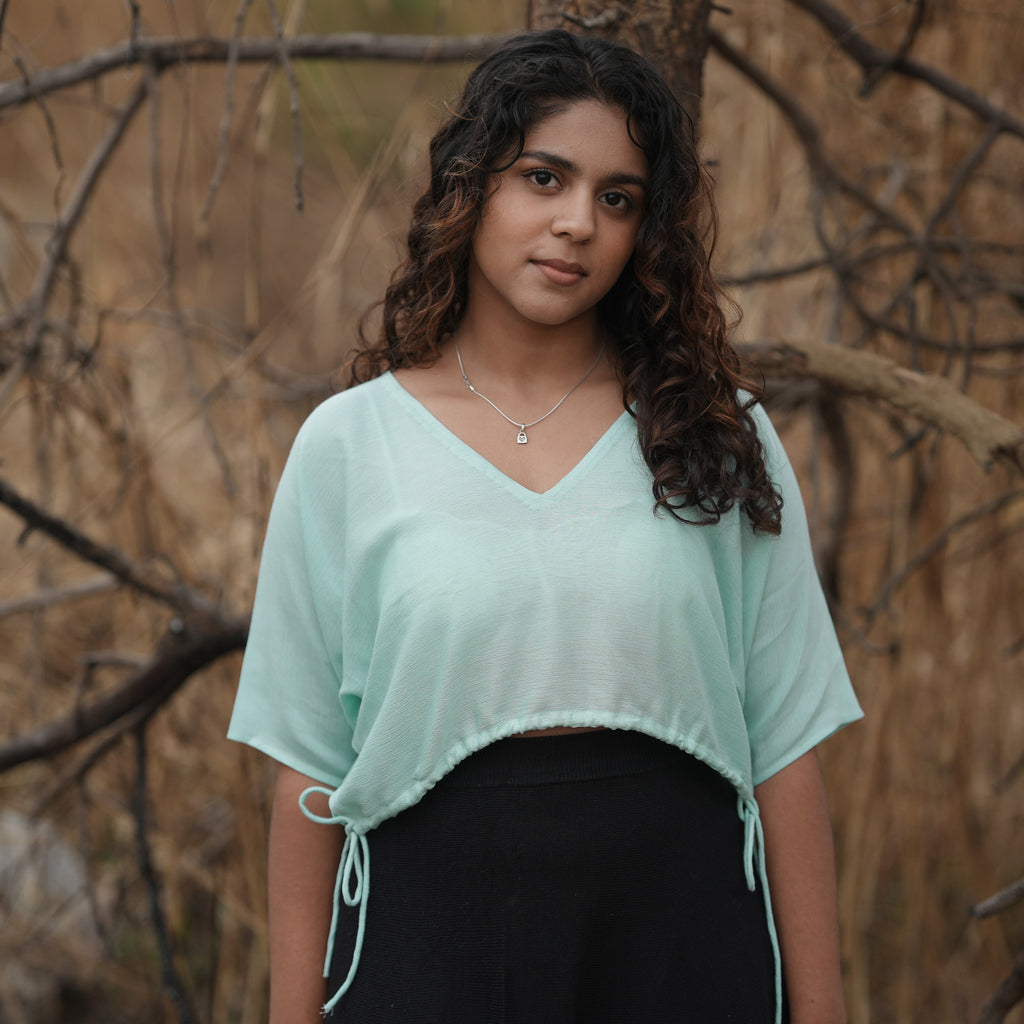 Crop top with side tying